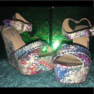 Steve Madden Platform Wedge Sandals